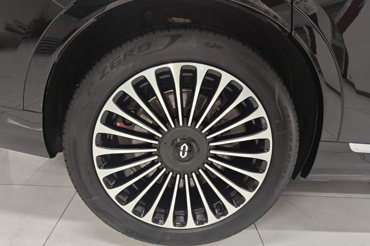 Used Hima AITO M9 2024 Range-Extended Ultra Version 52 kWh 6-Seater Model Exterior 5