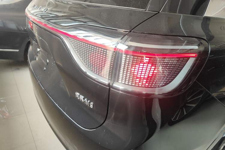 Used Hima AITO M9 2024 All-Electric Max Version 100 kWh 6-Seater Exterior 6