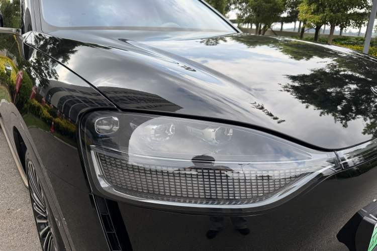Used Hima AITO M9 2024 Range-Extended Max Edition 42 kWh 6-Seater Version Exterior 7
