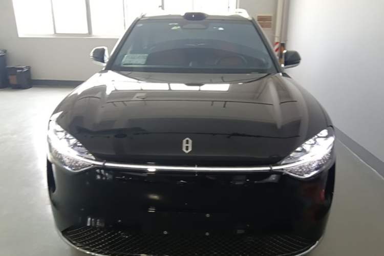 Used Hima AITO M9 2024 All-Electric Max Version 100 kWh 6-Seater Front