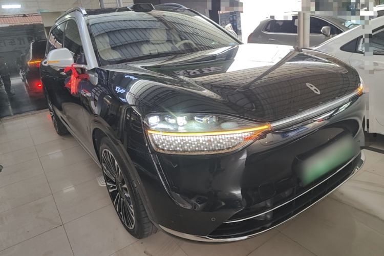 Used Hima AITO M9 2024 Range-Extended Ultra Version 42 kWh 6-Seater Model Front Right 45 Deg