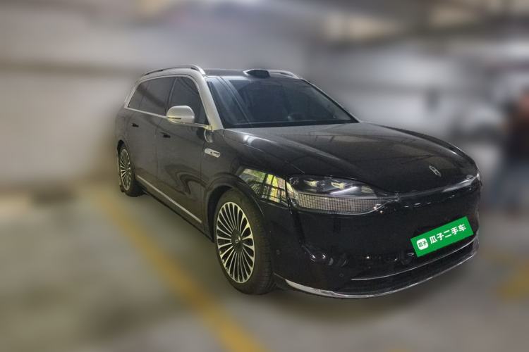 Used Hima AITO M9 2024 Range-Extended Ultra Version 42 kWh 6-Seater Model Front Right 45 Deg
