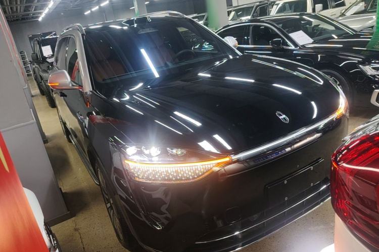 Used Hima AITO M9 2024 Range-Extended Ultra Version 42 kWh 6-Seater Model Front Right 45 Deg