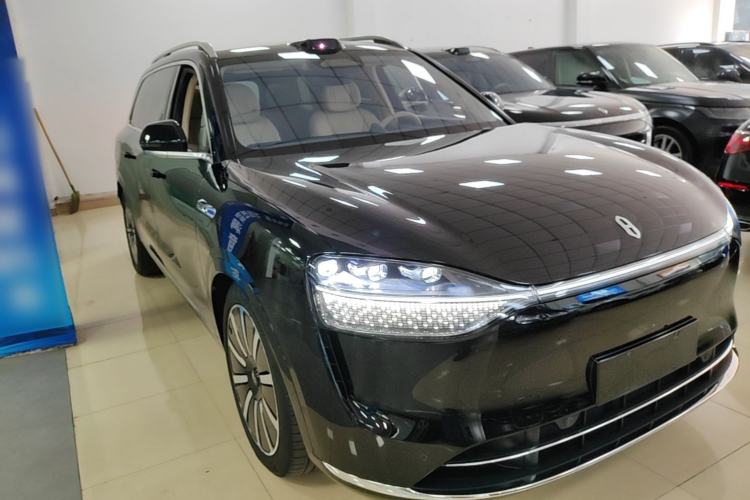 Used Hima AITO M9 2024 Range-Extended Max Edition 42 kWh 6-Seater Version Front Right 45 Deg