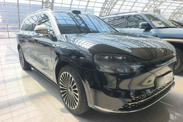 Used Hima AITO M9 2024 Range-Extended Ultra Version 52 kWh 5-Seater Model Front Right 45 Deg
