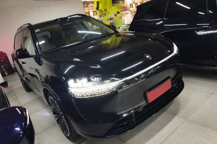 Used Hima AITO M9 2024 Range-Extended Ultra Version 52 kWh 6-Seater Model Front Right 45 Deg