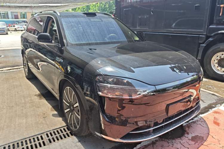 Used Hima AITO M9 2024 Range-Extended Max Edition 42 kWh 6-Seater Version Front Right 45 Deg