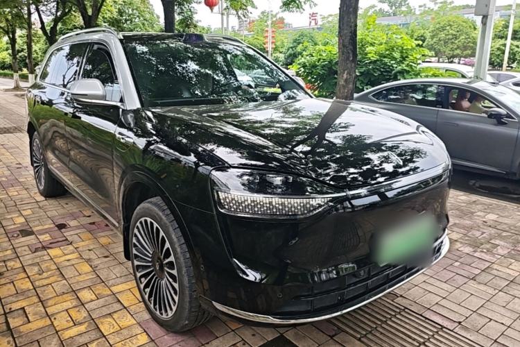 Used Hima AITO M9 2024 Range-Extended Max Edition 52 kWh 5-Seater Version Front Right 45 Deg