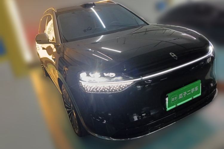 Used Hima AITO M9 2024 Range-Extended Max Edition 52 kWh 6-Seater Version Front Right 45 Deg
