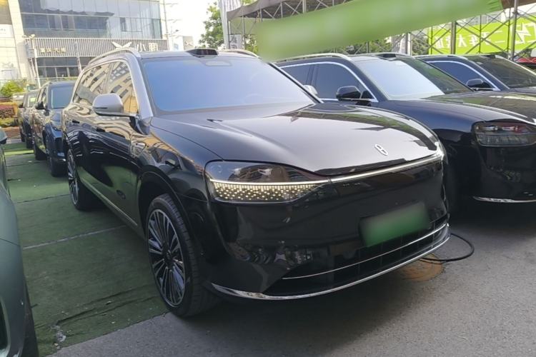 Used Hima AITO M9 2024 Range-Extended Ultra Version 42 kWh 6-Seater Model Front Right 45 Deg