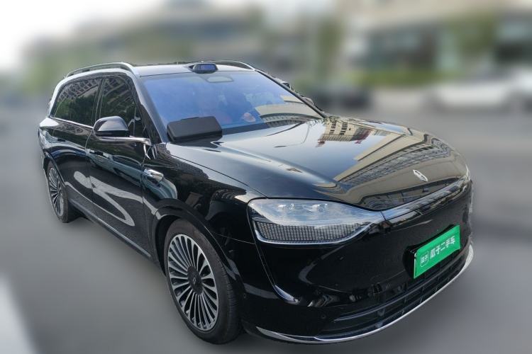 Used Hima AITO M9 2024 Range-Extended Ultra Version 52 kWh 6-Seater Model Front Right 45 Deg