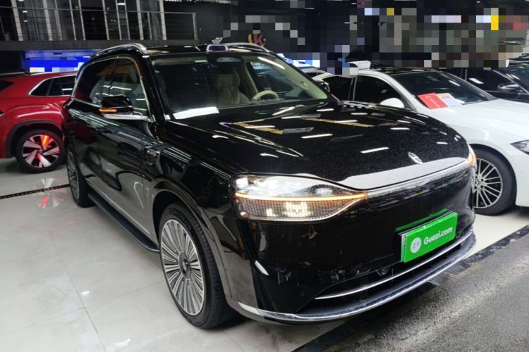 Used Hima AITO M9 2024 Range-Extended Ultra Version 42 kWh 6-Seater Model Front Right 45 Deg