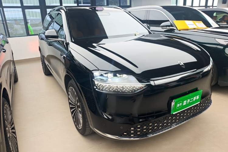 Used Hima AITO M9 2024 Range-Extended Max Edition 52 kWh 6-Seater Version Front Right 45 Deg