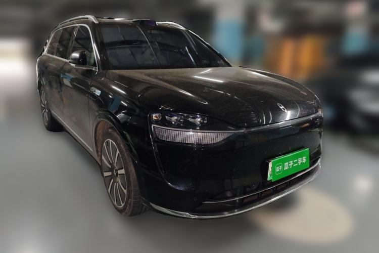 Used Hima AITO M9 2024 Range-Extended Max Edition 52 kWh 6-Seater Version Front Right 45 Deg