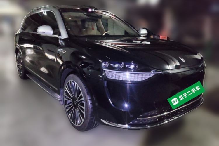 Used Hima AITO M9 2024 Range-Extended Ultra Version 52 kWh 6-Seater Model Front Right 45 Deg