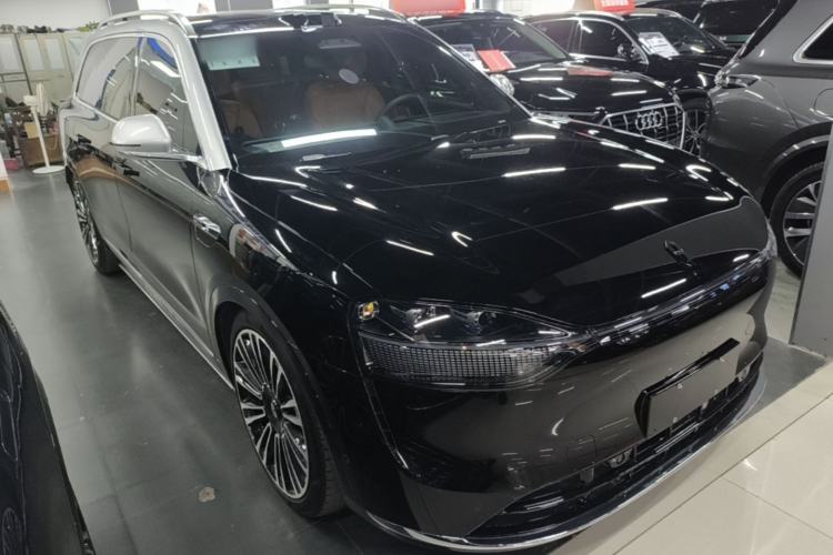 Used Hima AITO M9 2024 Range-Extended Ultra Version 52 kWh 6-Seater Model Front Right 45 Deg