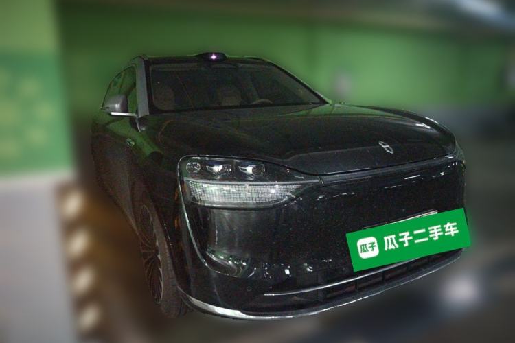 Used Hima AITO M9 2024 Range-Extended Ultra Version 52 kWh 6-Seater Model Front Right 45 Deg