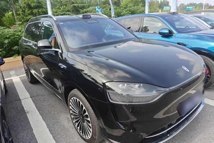 Used Hima AITO M9 2024 Range-Extended Ultra Version 42 kWh 6-Seater Model Front Right 45 Deg