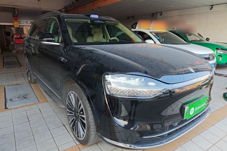Used Hima AITO M9 2024 Range-Extended Ultra Version 52 kWh 6-Seater Model Front Right 45 Deg