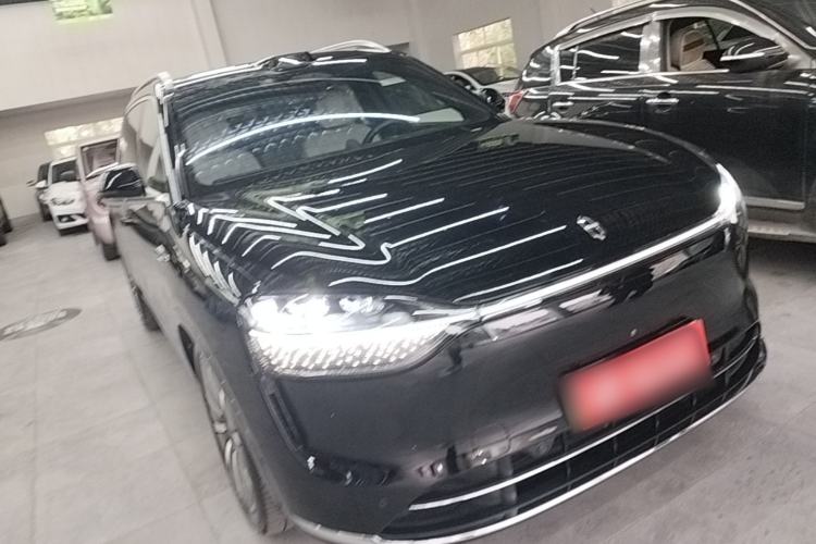 Used Hima AITO M9 2024 Range-Extended Max Edition 52 kWh 6-Seater Version Front Right 45 Deg