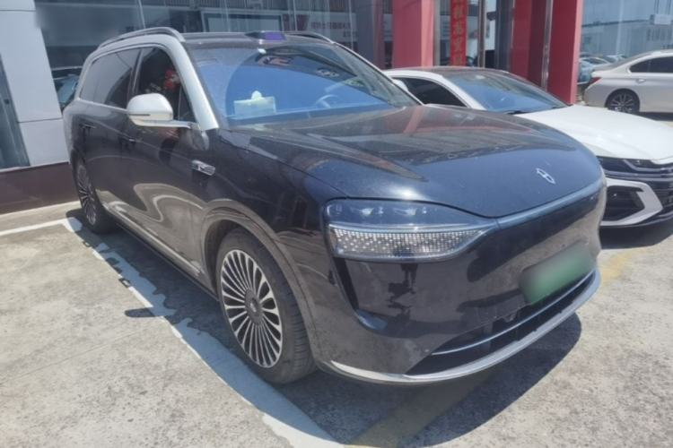 Used Hima AITO M9 2024 Range-Extended Ultra Version 42 kWh 6-Seater Model Front Right 45 Deg