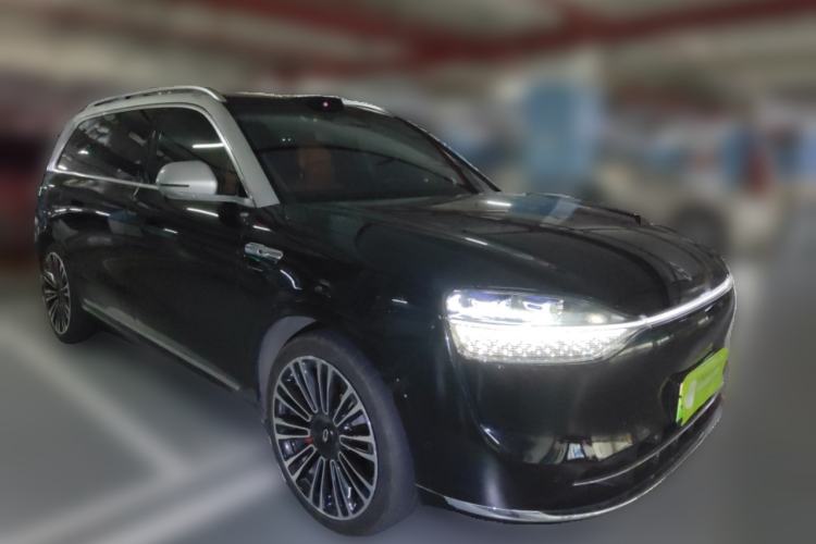 Used Hima AITO M9 2024 Range-Extended Ultra Version 42 kWh 6-Seater Model Front Right 45 Deg