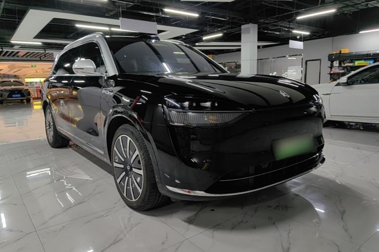 Used Hima AITO M9 2024 Range-Extended Max Edition 42 kWh 6-Seater Version Front Right 45 Deg