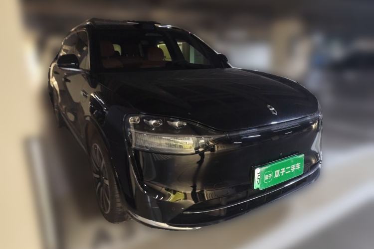 Used Hima AITO M9 2024 Range-Extended Max Edition 52 kWh 6-Seater Version Front Right 45 Deg
