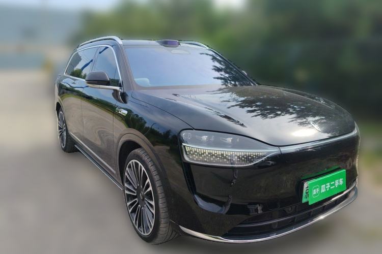 Used Hima AITO M9 2024 Range-Extended Ultra Version 42 kWh 6-Seater Model Front Right 45 Deg