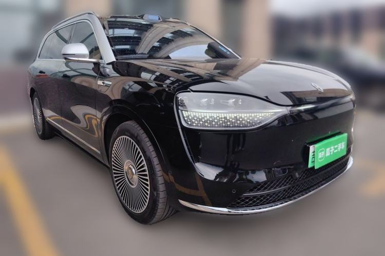 Used Hima AITO M9 2024 Range-Extended Ultra Version 52 kWh 5-Seater Model Front Right 45 Deg