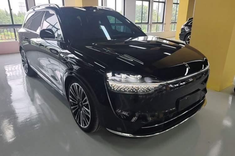 Used Hima AITO M9 2024 Range-Extended Max Edition 42 kWh 6-Seater Version Front Right 45 Deg