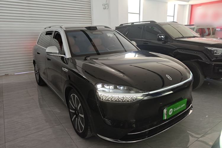 Used Hima AITO M9 2024 Range-Extended Ultra Version 42 kWh 6-Seater Model Front Right 45 Deg