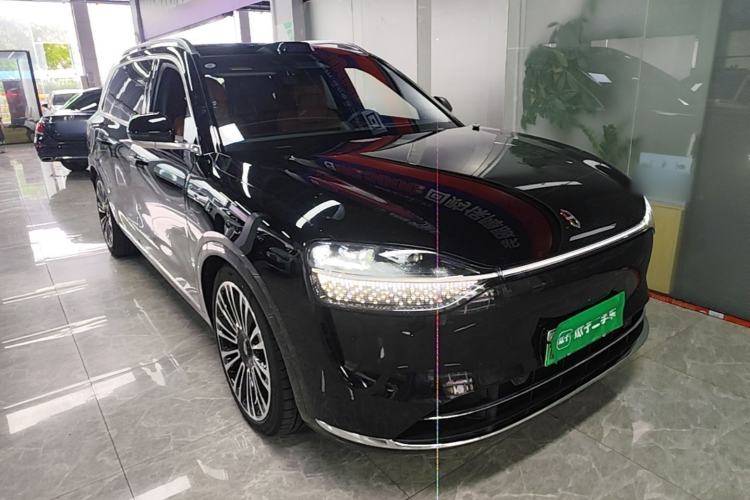 Used Hima AITO M9 2024 Range-Extended Ultra Version 42 kWh 6-Seater Model Front Right 45 Deg