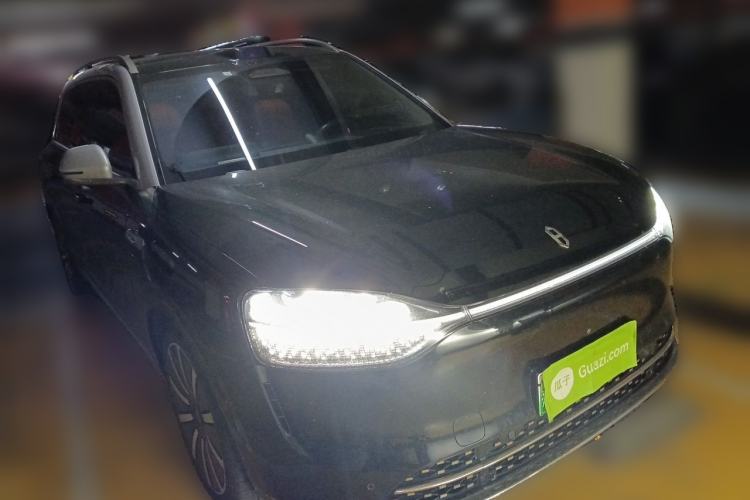 Used Hima AITO M9 2024 Range-Extended Max Edition 42 kWh 6-Seater Version Front Right 45 Deg