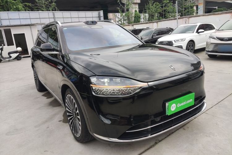 Used Hima AITO M9 2024 Range-Extended Ultra Version 42 kWh 6-Seater Model Front Right 45 Deg
