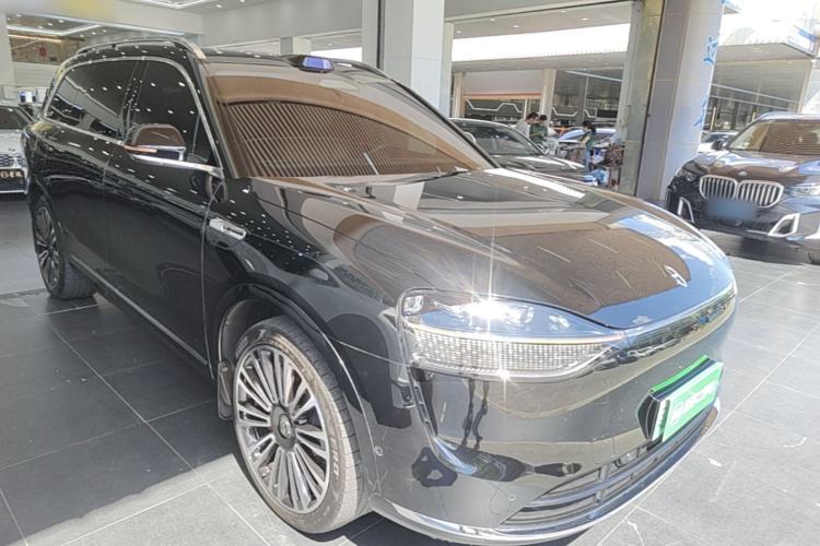 Used Hima AITO M9 2024 Range-Extended Ultra Version 42 kWh 6-Seater Model Front Right 45 Deg