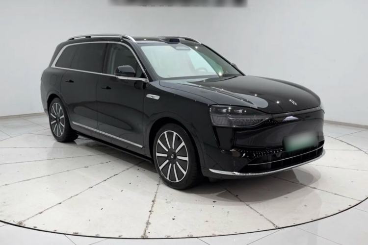 Used Hima AITO M9 2024 Range-Extended Ultra Version 42 kWh 6-Seater Model Front Right 45 Deg