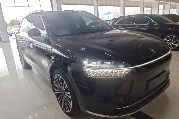 Used Hima AITO M9 2024 Range-Extended Ultra Version 42 kWh 6-Seater Model Front Right 45 Deg