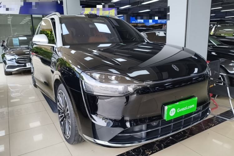 Used Hima AITO M9 2024 Range-Extended Ultra Version 42 kWh 6-Seater Model Front Right 45 Deg