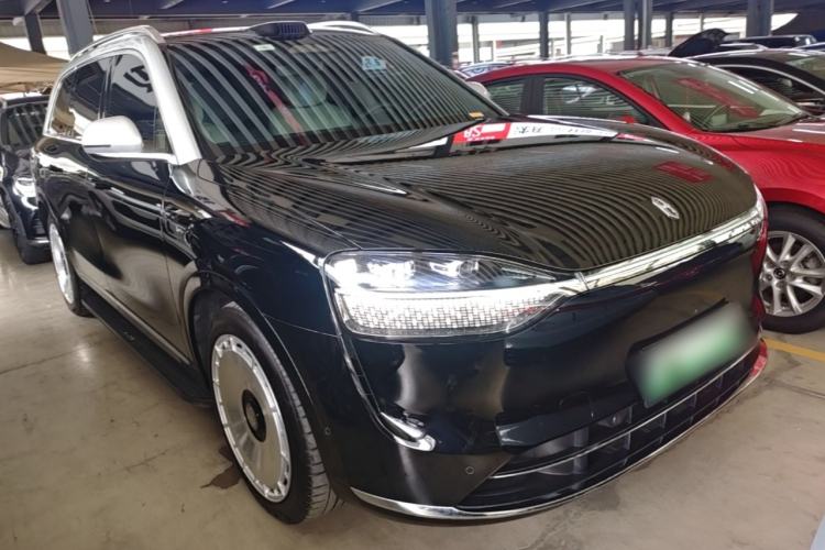 Used Hima AITO M9 2024 Range-Extended Ultra Version 42 kWh 6-Seater Model Front Right 45 Deg