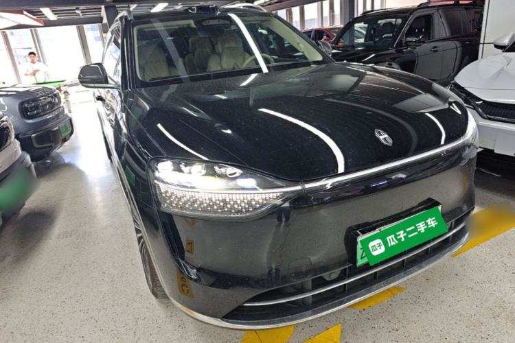 Used Hima AITO M9 2024 Range-Extended Max Edition 42 kWh 6-Seater Version Front Right 45 Deg