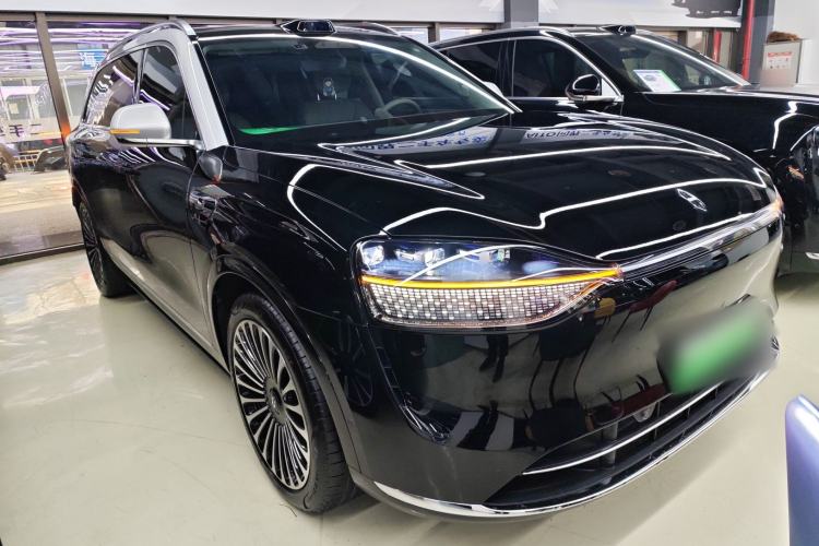 Used Hima AITO M9 2024 Range-Extended Ultra Version 52 kWh 5-Seater Model Front Right 45 Deg