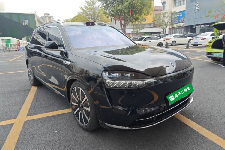 Used Hima AITO M9 2024 Range-Extended Ultra Version 42 kWh 6-Seater Model Front Right 45 Deg
