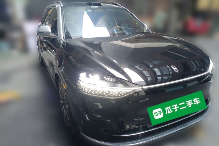Used Hima AITO M9 2024 Range-Extended Ultra Version 42 kWh 6-Seater Model Front Right 45 Deg