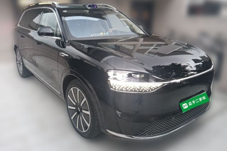 Used Hima AITO M9 2024 All-Electric Max Version 100 kWh 6-Seater Front Right 45 Deg