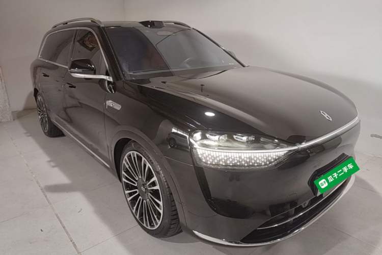 Used Hima AITO M9 2024 Range-Extended Ultra Version 42 kWh 6-Seater Model Front Right 45 Deg