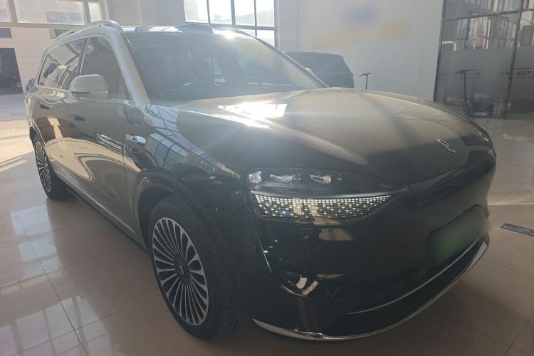 Used Hima AITO M9 2024 Range-Extended Ultra Version 52 kWh 6-Seater Model Front Right 45 Deg