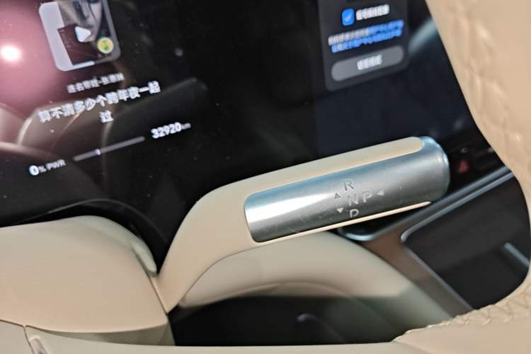 Used Hima AITO M9 2024 Range-Extended Ultra Version 52 kWh 5-Seater Model Gear Lever