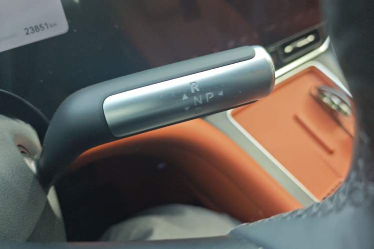 Used Hima AITO M9 2024 Range-Extended Ultra Version 52 kWh 6-Seater Model Gear Lever