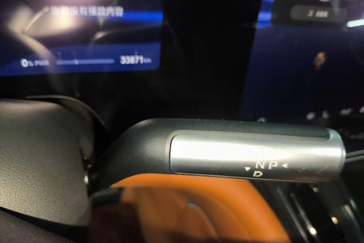 Used Hima AITO M9 2024 Range-Extended Ultra Version 52 kWh 6-Seater Model Gear Lever